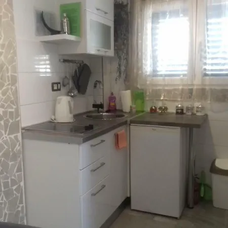 Apartment Varos Style *